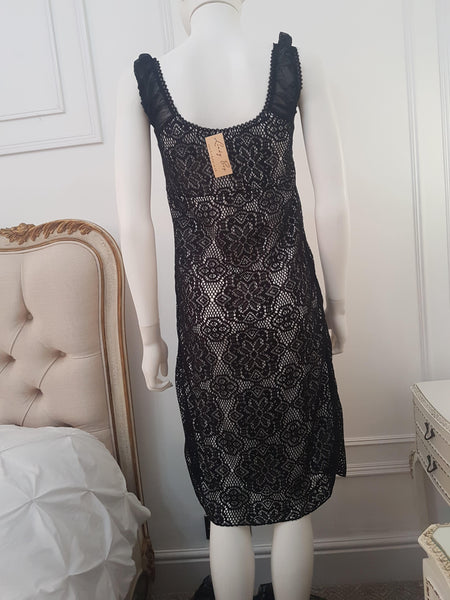 Lindy Bop Rosa White Vintage 1940's 1950's Style Black Lace Wiggle Dress - HerSecretCloset.co.uk