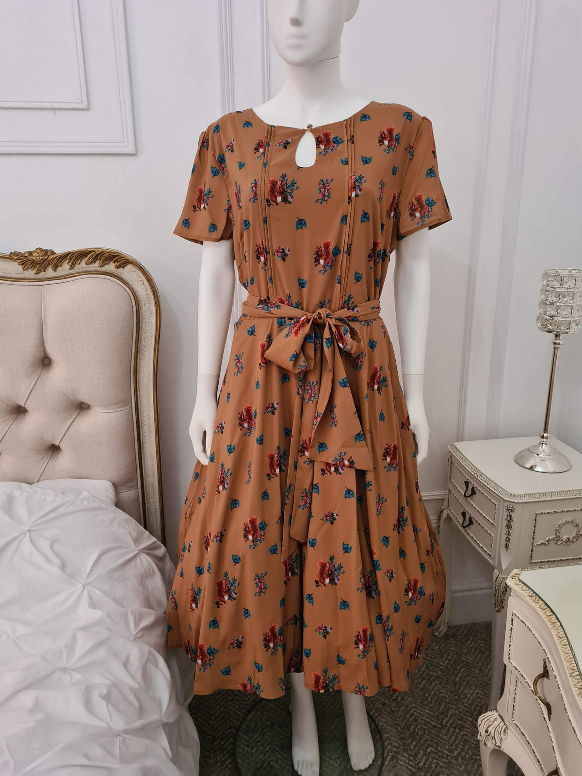 Lindy Bop 'Bretta' Mustard Squirrel Print Tea Dress - HerSecretCloset.co.uk