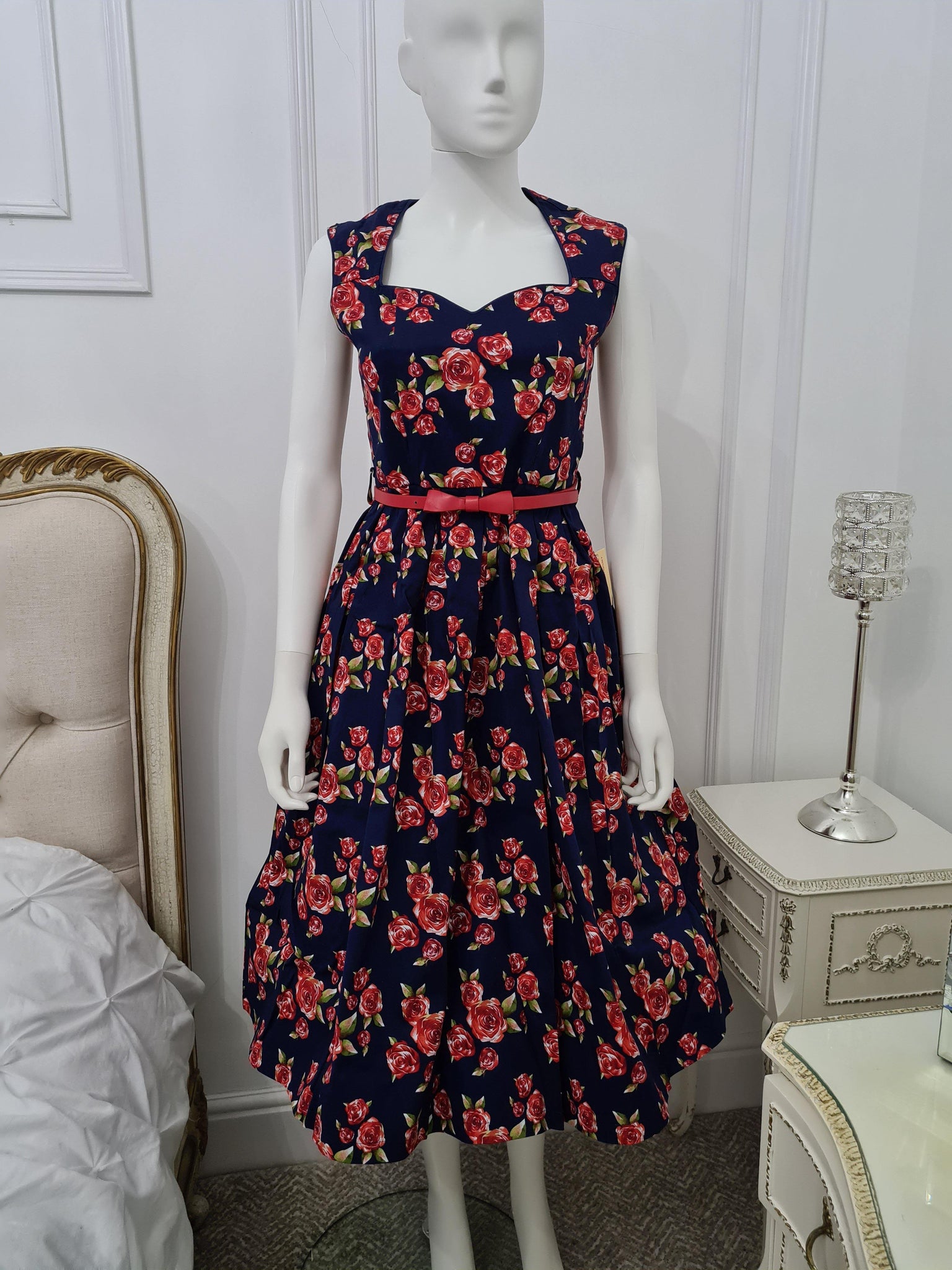 Lindy Bop Scarlet Blue Red Floral - HerSecretCloset.co.uk