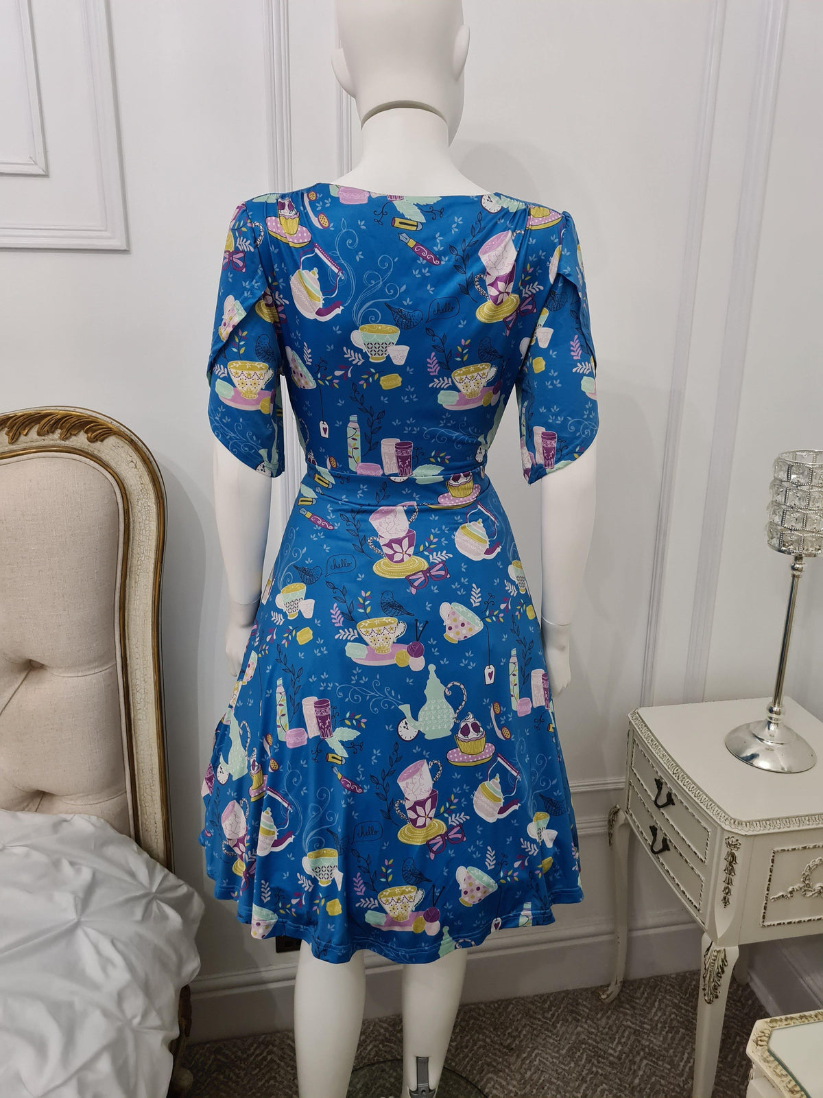 Lindy Bop Camilla Blue Teacups Stretchy Dress - HerSecretCloset.co.uk