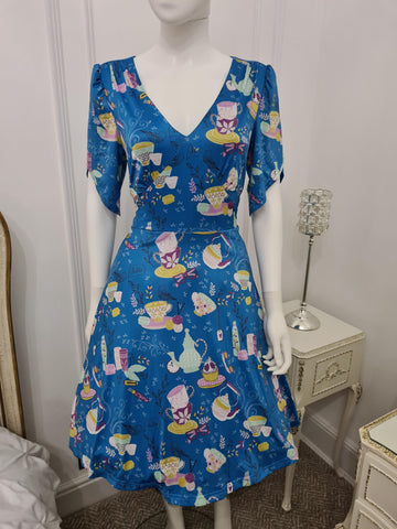 Lindy Bop Camilla Blue Teacups Stretchy Dress - HerSecretCloset.co.uk