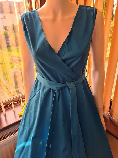 Lindy Bop Lora Fabulously Flirty 50's Rockabilly Inspired Swing Dress - HerSecretCloset.co.uk