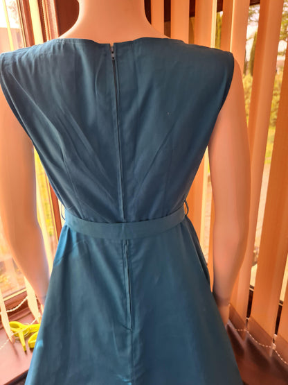 Lindy Bop Lora Fabulously Flirty 50's Rockabilly Inspired Swing Dress - HerSecretCloset.co.uk