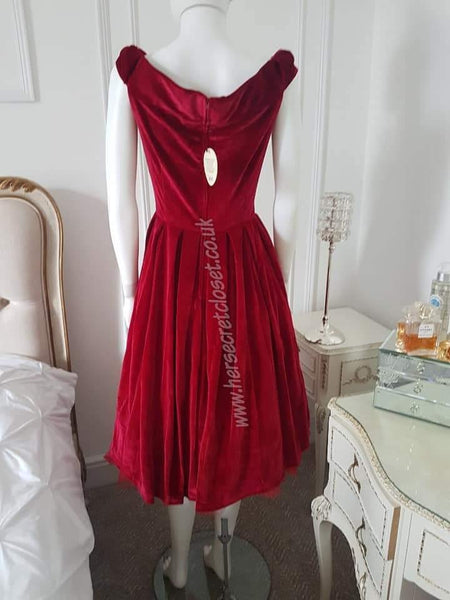 Lindy Bop Christie Red Velvet Swing Dress - HerSecretCloset.co.uk