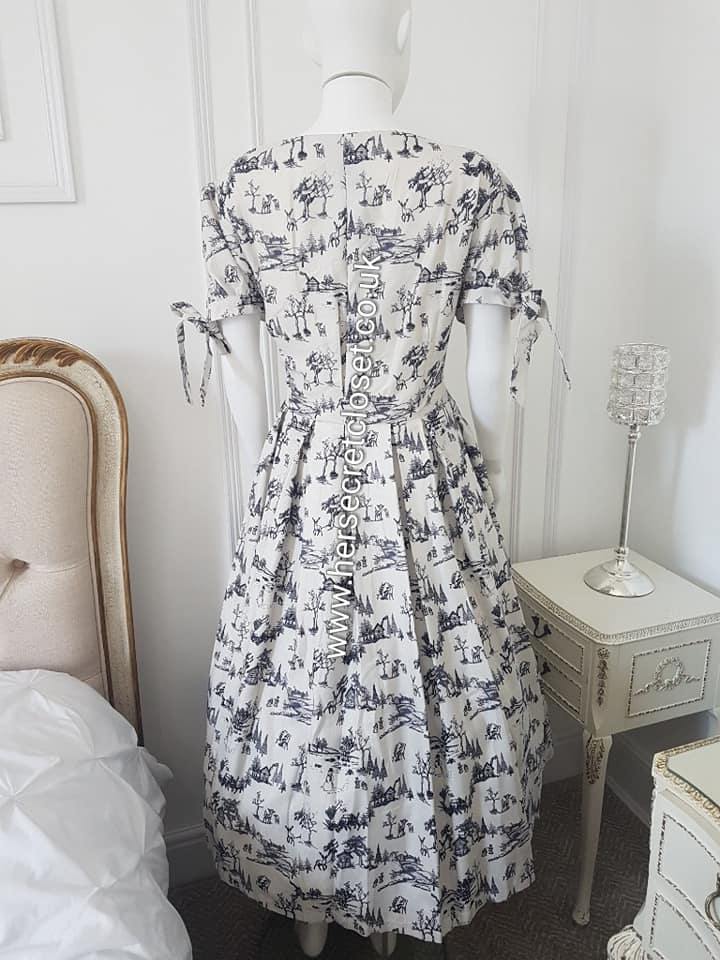 Lindy Bop Carissa' Porcelain Winter Toile Midi Dress - HerSecretCloset.co.uk