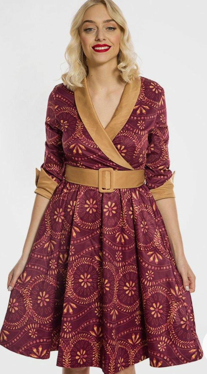 Lindy Bop Roman Wreath Print Swing Dress - HerSecretCloset.co.uk